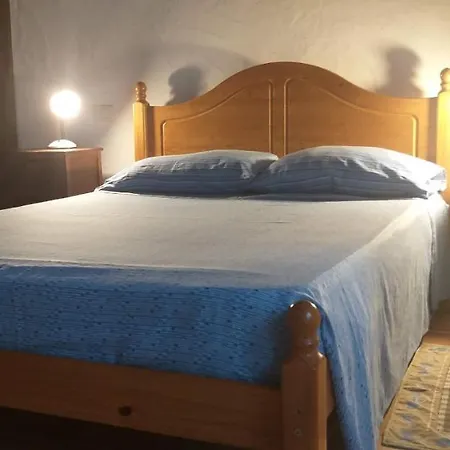 Charming 1-bed In Sardinia Apartament Iglesias