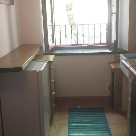 Daire Charming Apartment In Iglesias Sardinia